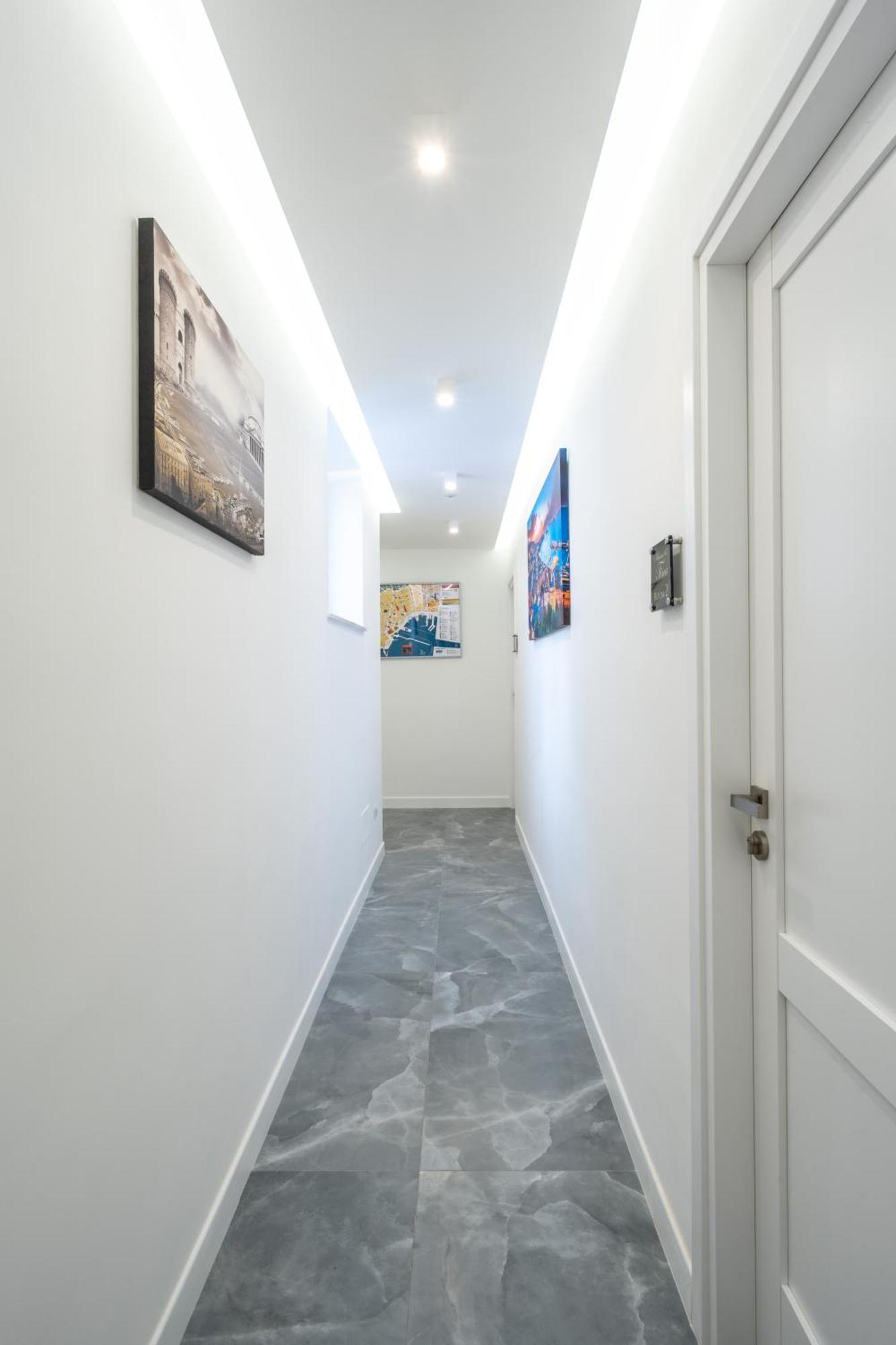 La Maison Di Tina Napoli Bagian luar foto